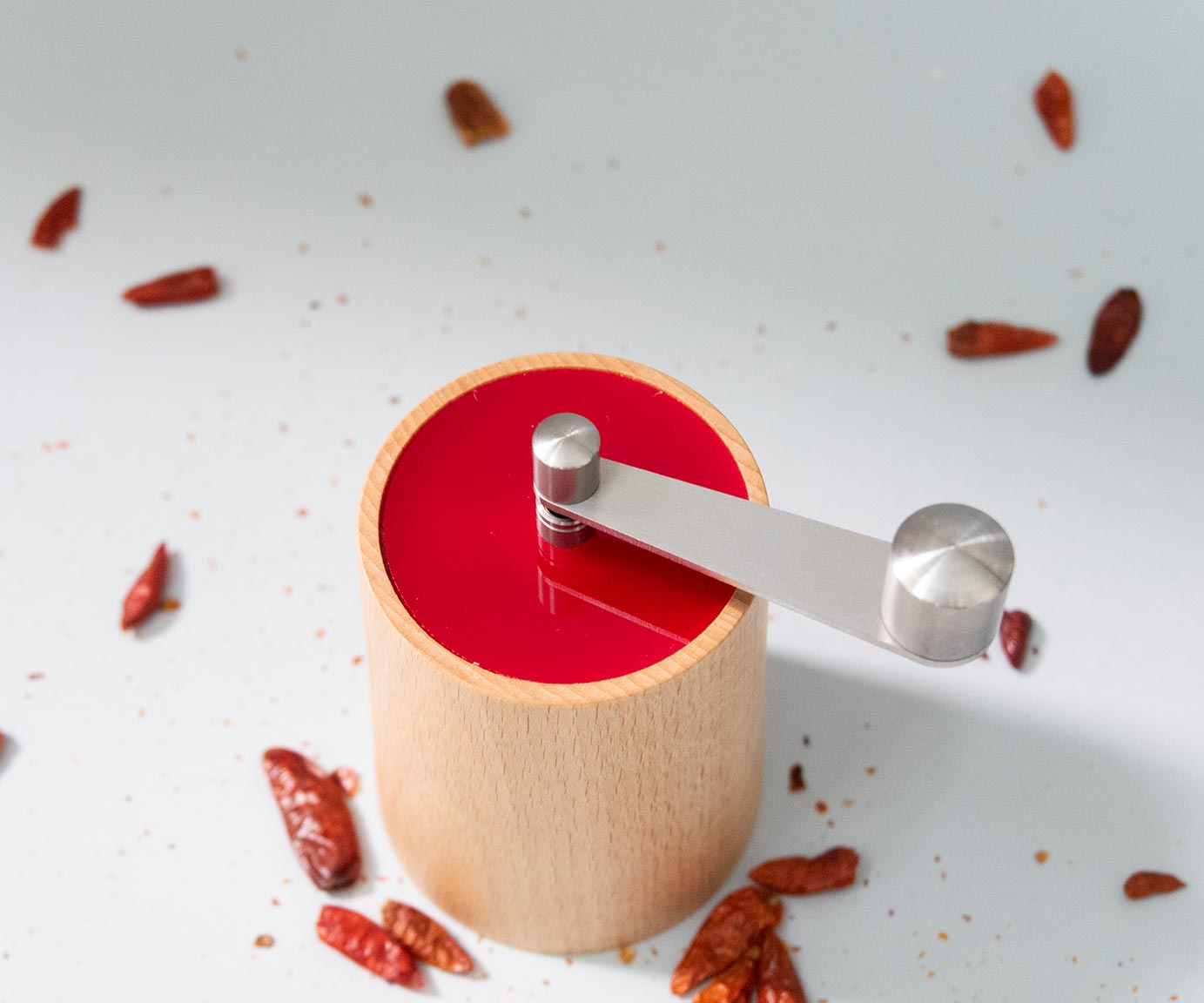 CrankMe chili grinder natural red