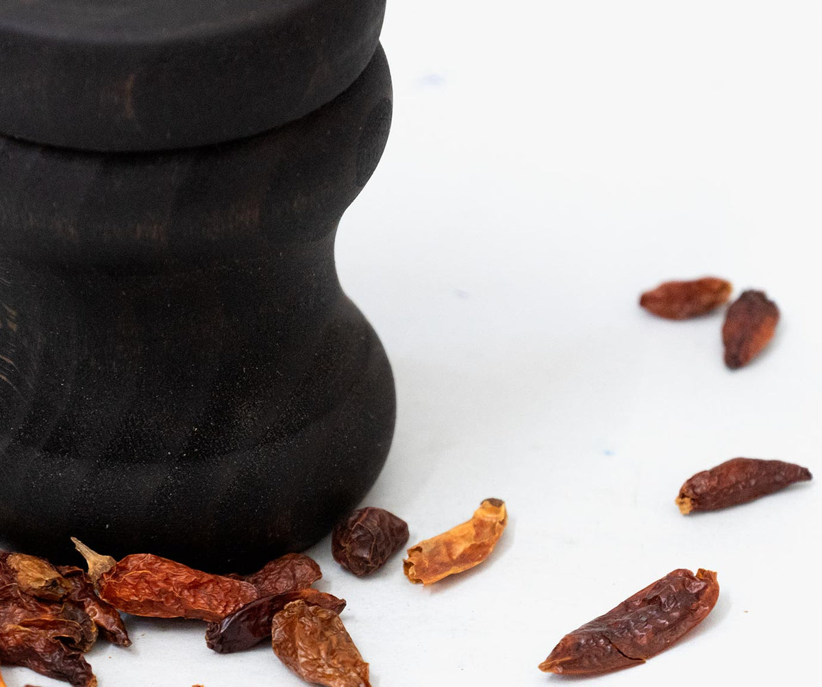 HOT chili grinder black