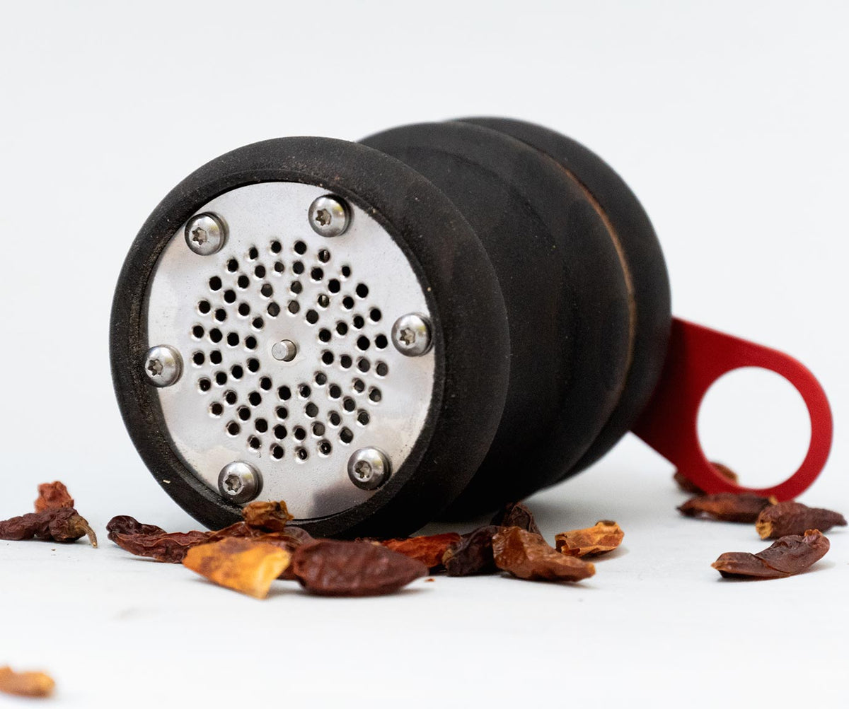 HOT chili grinder black