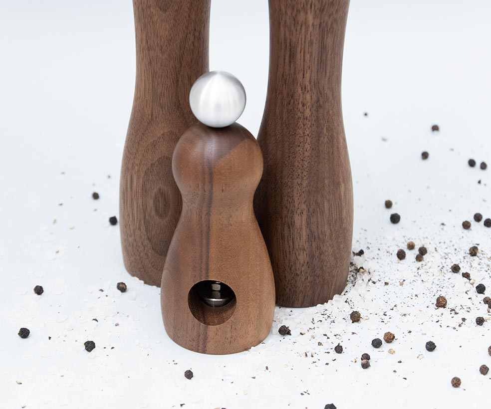 Peppers Delight & Polly Molly Set Walnut