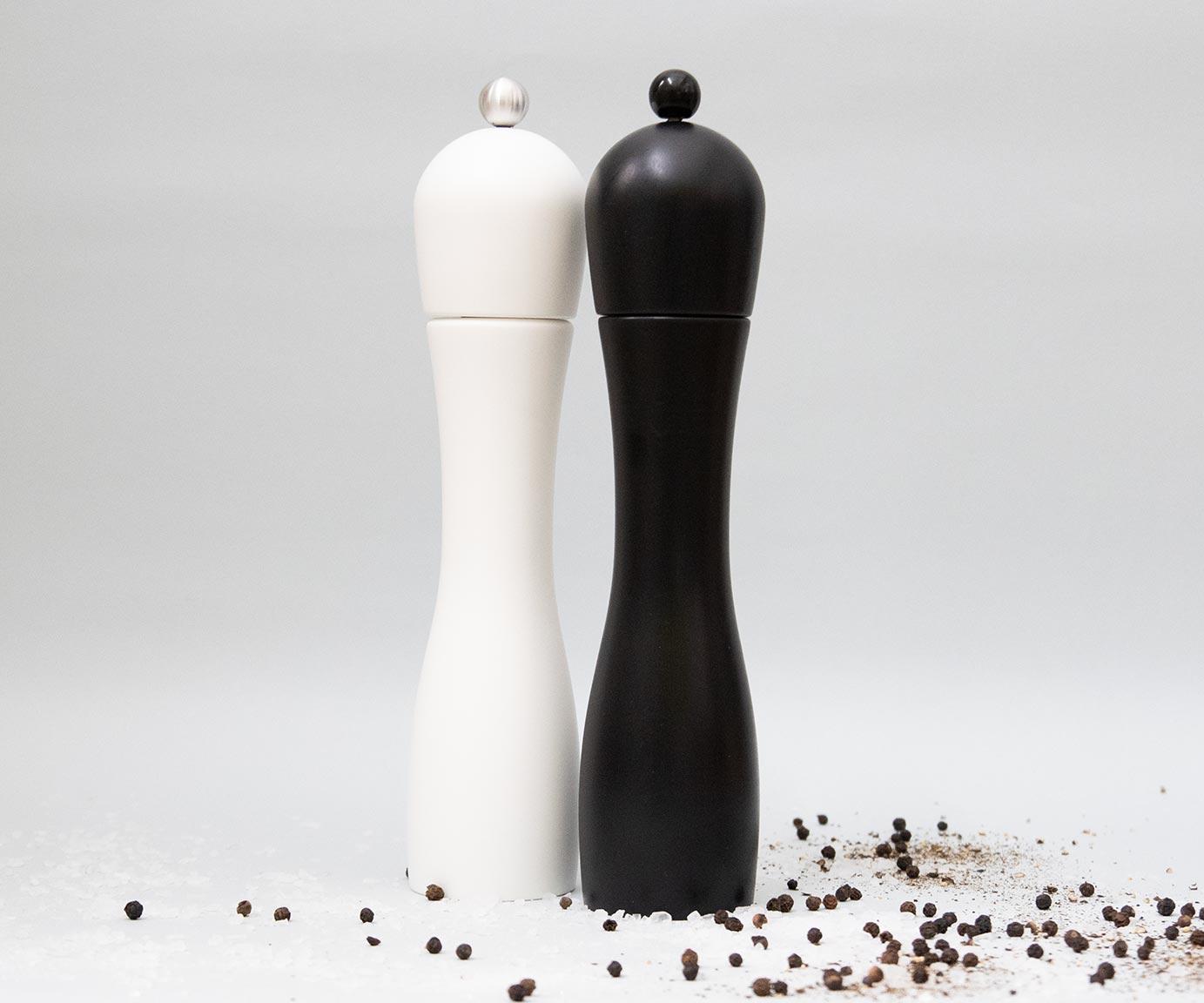 Peppers Delight Set Black and White